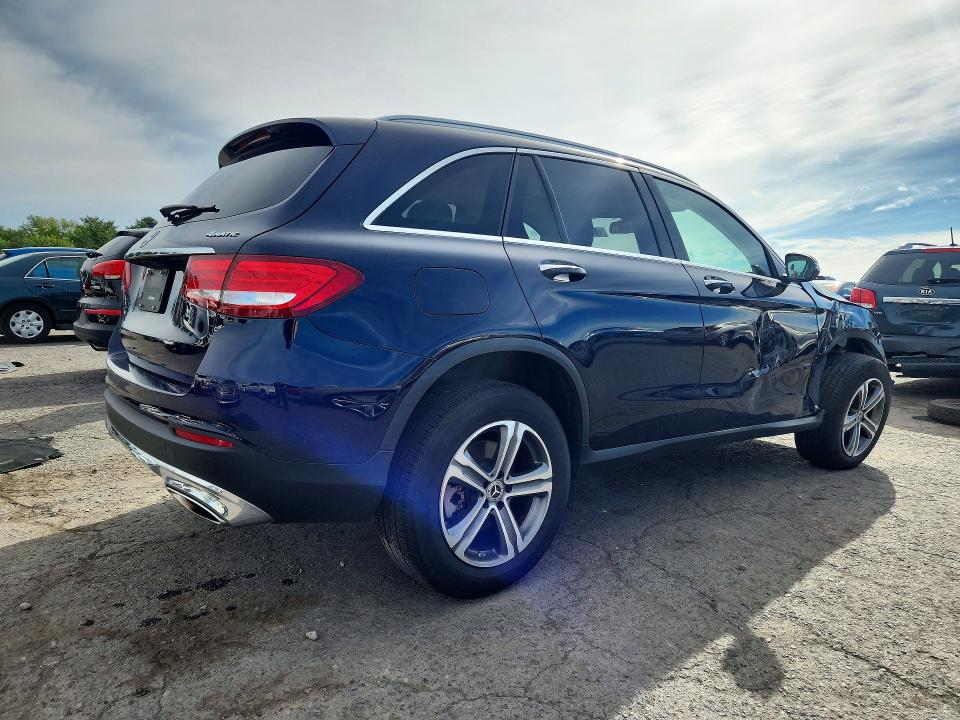 Снимка 3 от търг – 2019 MERCEDES-BENZ GLC с VIN WDC0G4KB3KV147222