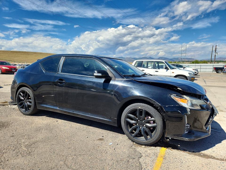 Photo 4 from auction – 2015 SCION TC with VIN JTKJF5C77F3089607