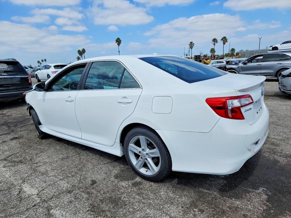 Photo 2 from auction – 2013 TOYOTA CAMRY with VIN 4T1BF1FK8DU711123