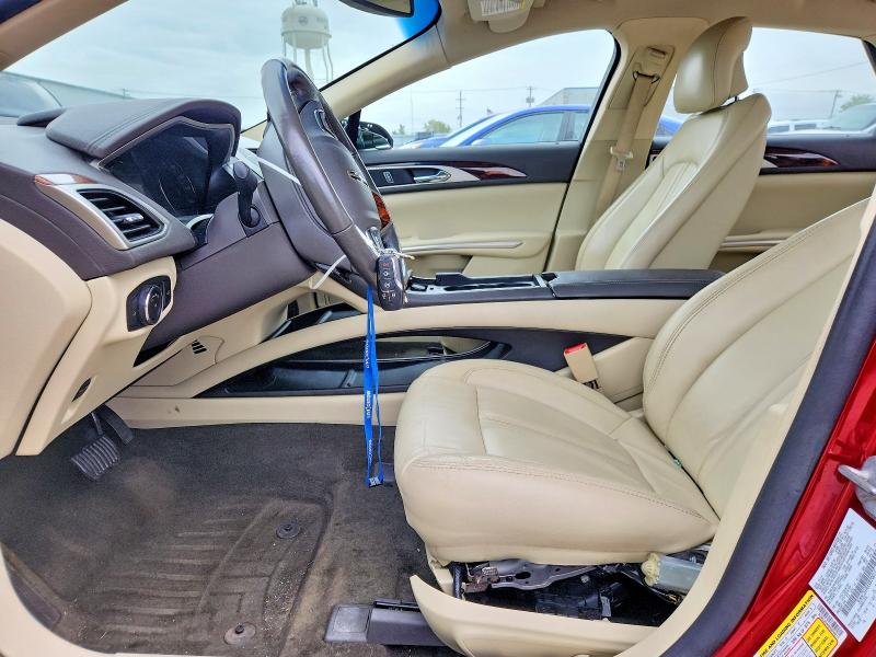 Снимка 7 от търг – 2014 LINCOLN MKZ с VIN 3LN6L2G90ER820017