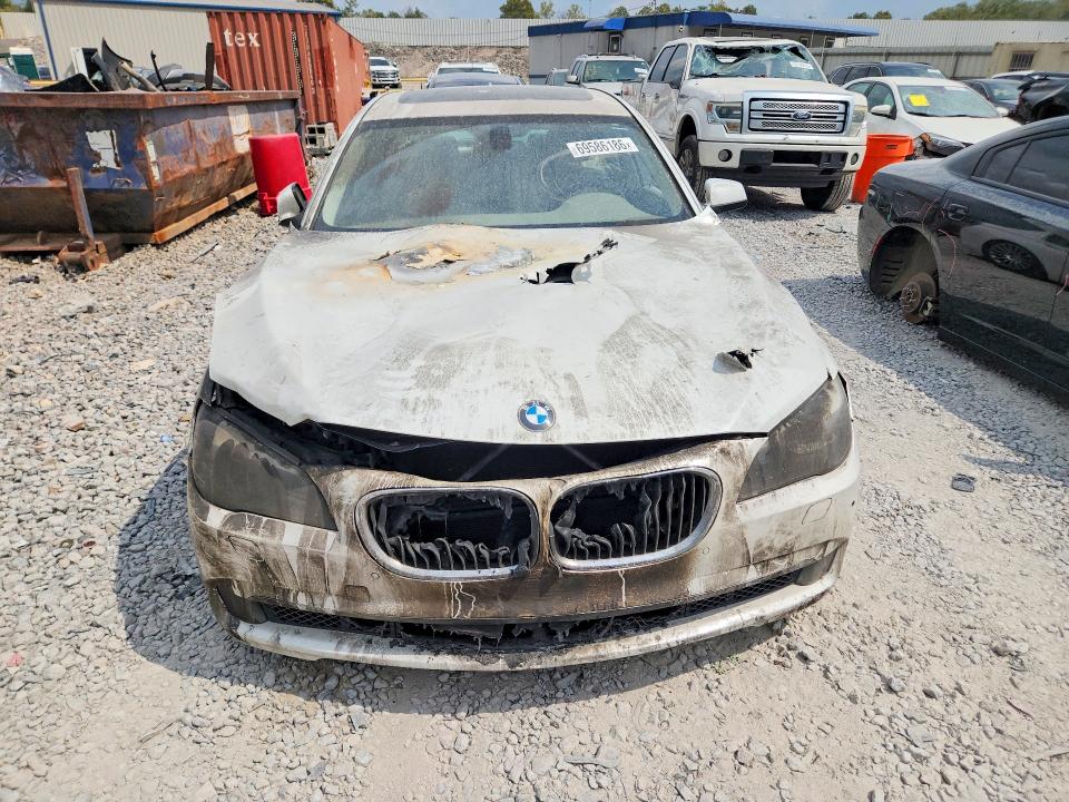 صورة رقم 5 من المزاد - 2012 BMW 750 مع VIN WBAKB8C58CC963690