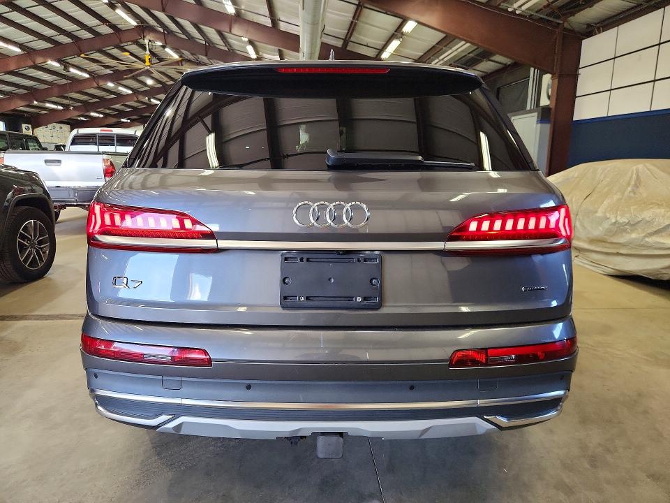 Photo 6 from auction – 2020 AUDI Q7 with VIN WA1LXAF73LD007437