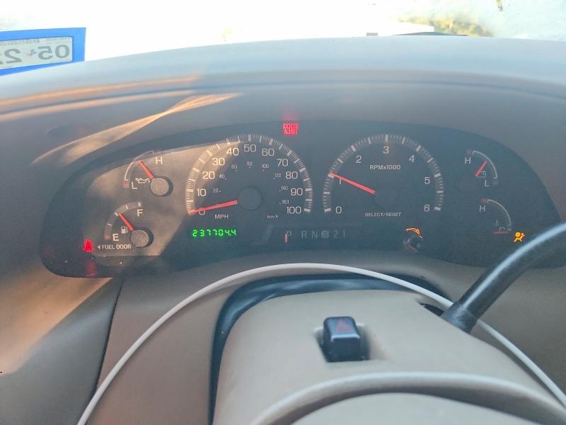 Zdjęcie 9 z aukcji – 2003 FORD F150 z VIN 1FTRW08L33KD16912