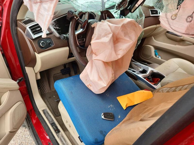 صورة رقم 8 من المزاد - 2016 CADILLAC SRX مع VIN 3GYFNBE34GS534173