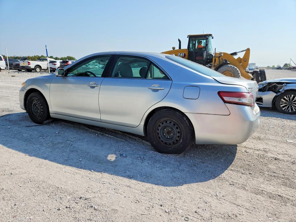 Photo 2 from auction – 2010 TOYOTA CAMRY with VIN 4T1BF3EKXAU088354