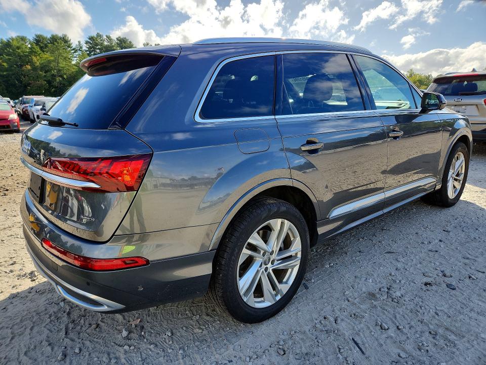 Photo 3 from auction – 2020 AUDI Q7 with VIN WA1LXAF77LD007229