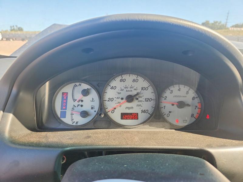 Photo 9 from auction – 2002 MAZDA PROTEGE with VIN JM1BJ226021617642