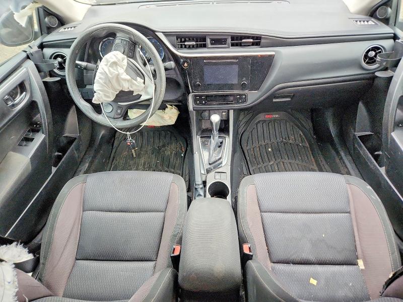 Photo 8 from auction – 2018 TOYOTA COROLLA with VIN 5YFBURHE0JP815212