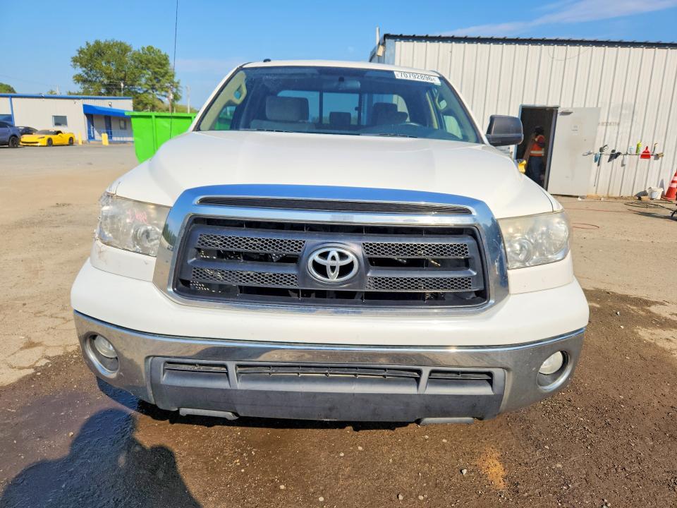 Photo 5 from auction – 2012 TOYOTA TUNDRA with VIN 5TFRM5F11CX040138
