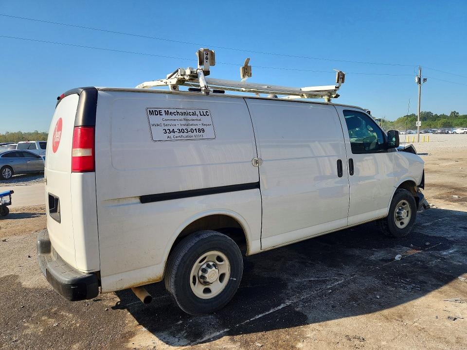 Photo 3 from auction – 2013 CHEVROLET EXPRESS G2500 with VIN 1GCWGFCA6D1150594