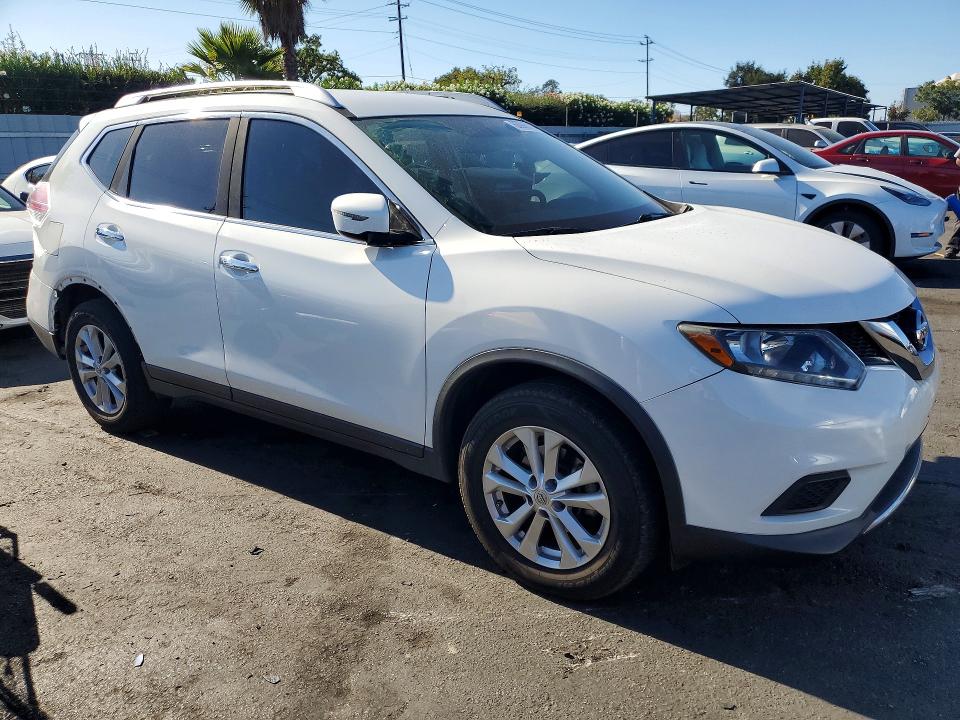 Photo 4 from auction – 2016 NISSAN ROGUE with VIN JN8AT2MT4GW018864
