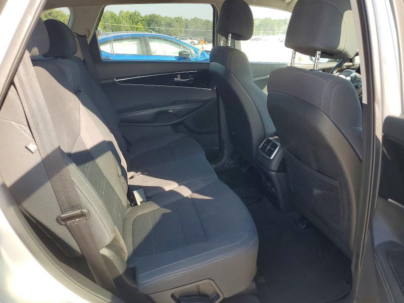 Zdjęcie 11 z aukcji – 2017 KIA SORENTO z VIN 5XYPG4A37HG260668