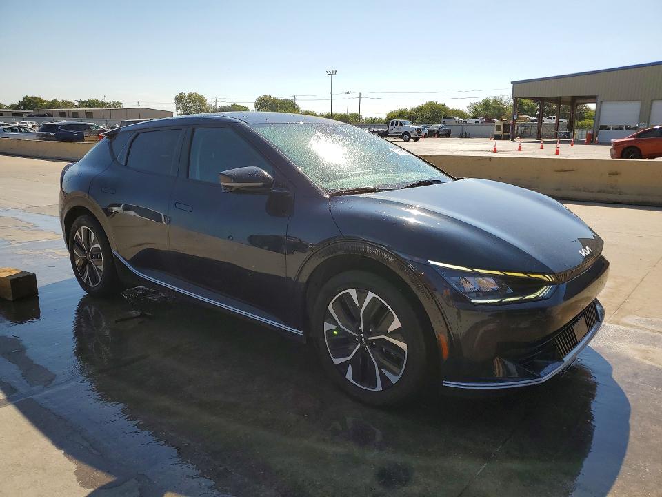 Photo 4 from auction – 2024 KIA EV6 with VIN KNDC34LA4R5193544