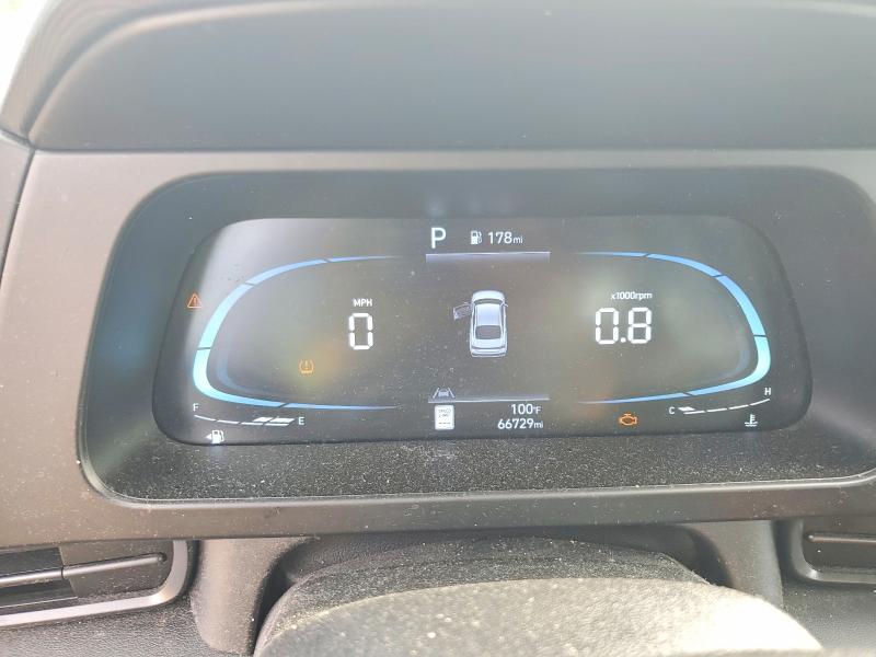 Снимка 9 от търг – 2025 HYUNDAI ELANTRA с VIN KMHLM4DG2SU872171