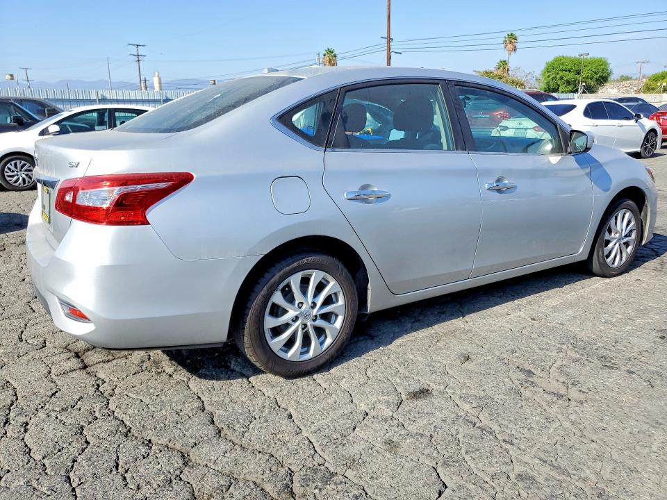 Photo 3 from auction – 2019 NISSAN SENTRA with VIN 3N1AB7AP9KY367171
