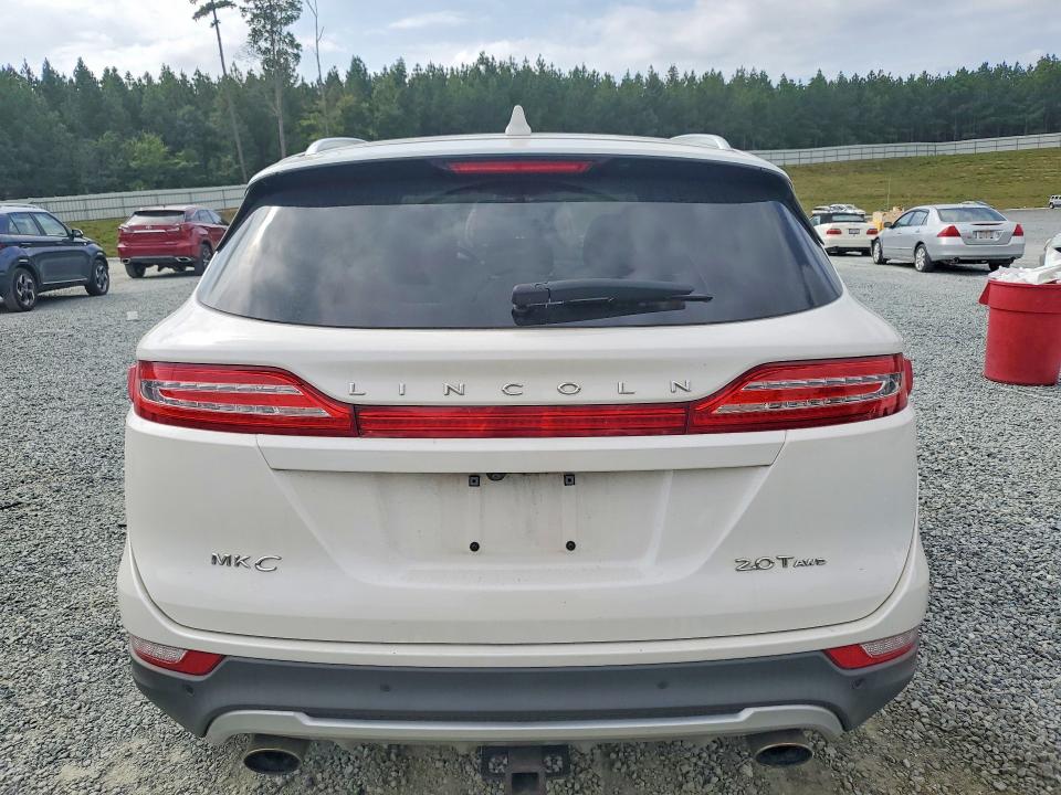 Снимка 6 от търг – 2017 LINCOLN MKC с VIN 5LMCJ2D94HUL15413