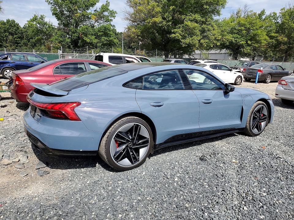 Photo 3 from auction – 2022 AUDI RS E-TRON GT with VIN WAUAHBFW1N7903287