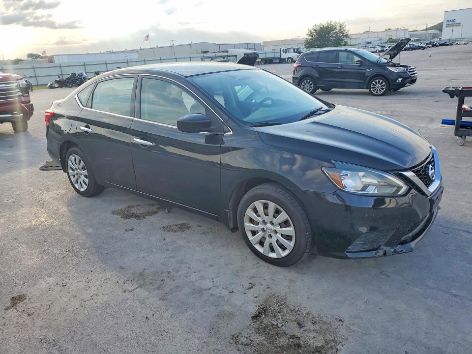 Photo 4 from auction – 2017 NISSAN SENTRA with VIN 3N1AB7AP8HY403604