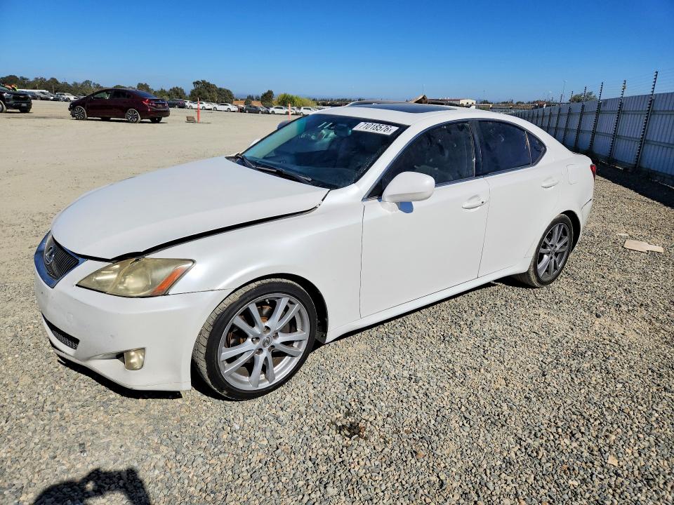 LEXUS IS 250 2007 z numerem VIN JTHBK262272036664 - Zdjęcie z aukcji
