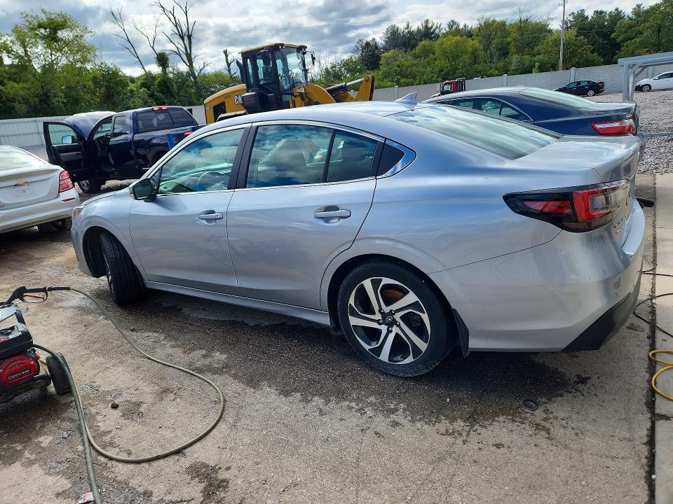 Фото 2 с аукциона – 2022 SUBARU LEGACY с VIN 4S3BWAN66N3027624