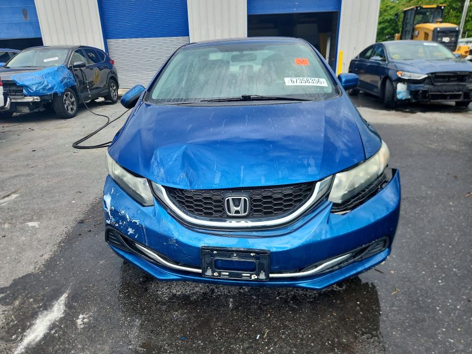 Photo 5 from auction – 2015 HONDA CIVIC with VIN 19XFB2F52FE246115