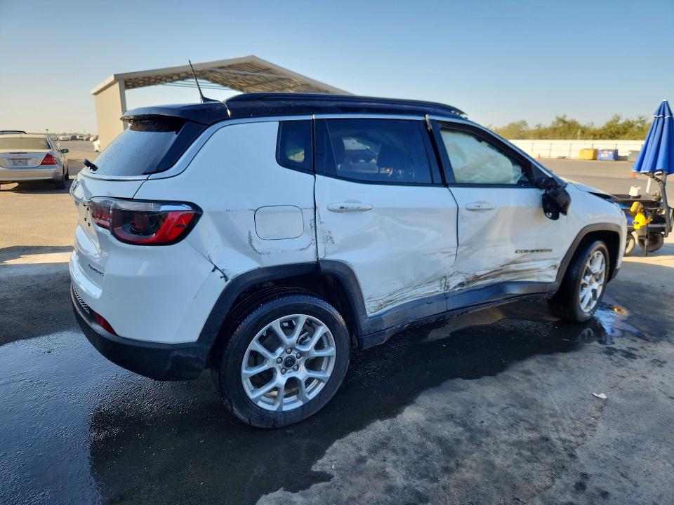 Zdjęcie 3 z aukcji – 2025 JEEP COMPASS z VIN 3C4NJDCN0ST507407
