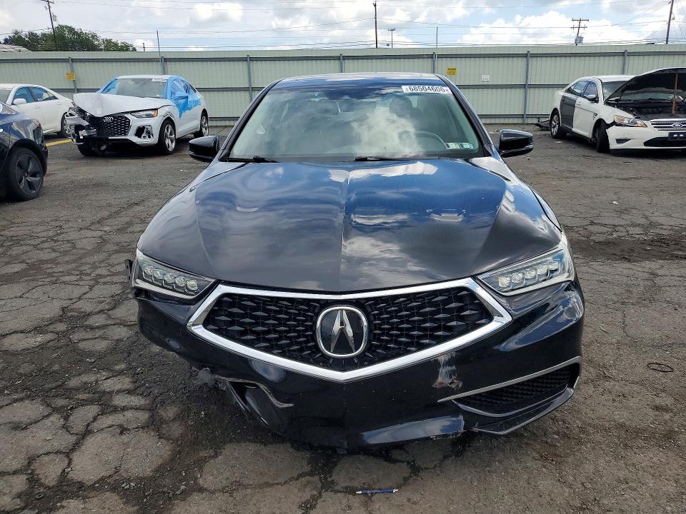 Photo 5 from auction – 2020 ACURA TLX with VIN 19UUB2F37LA000019