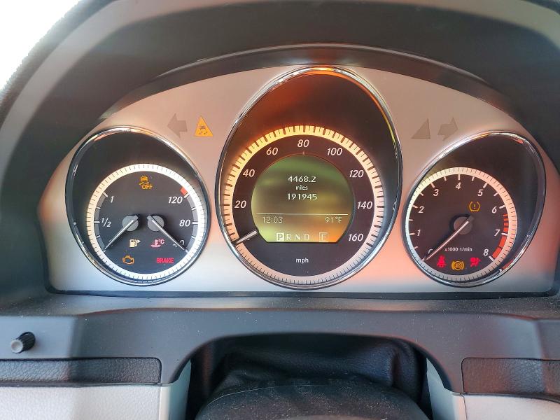 Photo 9 from auction – 2011 MERCEDES-BENZ C with VIN WDDGF8BB7BR148435