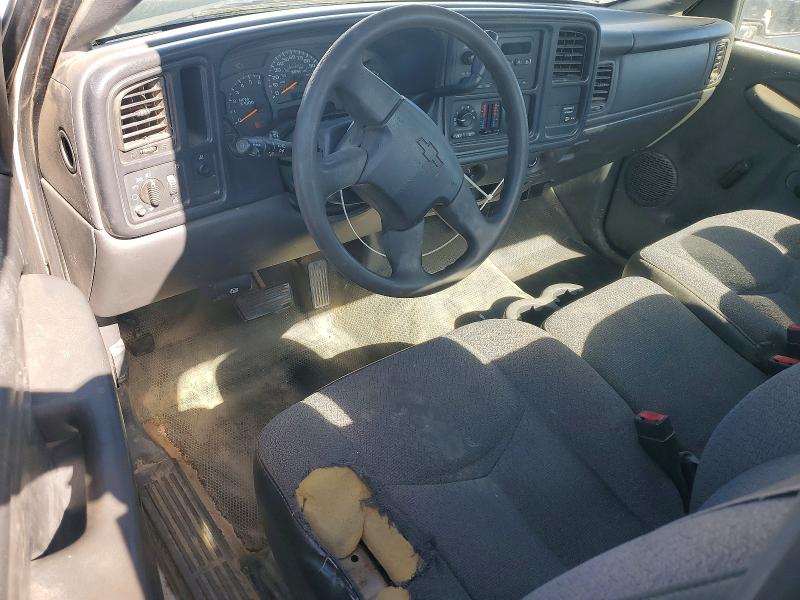 Photo 8 from auction – 2004 CHEVROLET SILVERADO with VIN 1GCEC14V94E112233