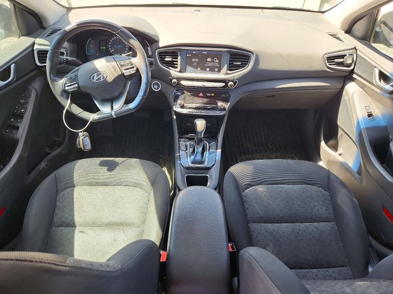 Photo 8 from auction – 2017 HYUNDAI IONIQ with VIN KMHC75LC5HU030445