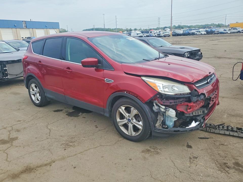 Photo 4 from auction – 2015 FORD ESCAPE with VIN 1FMCU9G95FUB86383