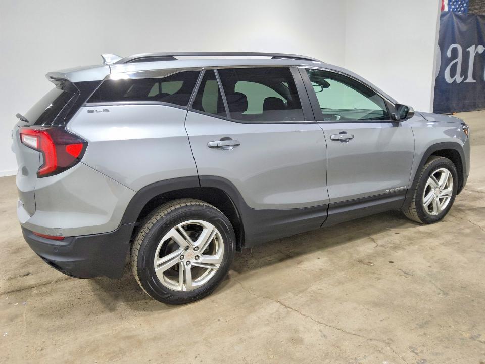 Photo 3 from auction – 2023 GMC TERRAIN with VIN 3GKALTEG8PL158543