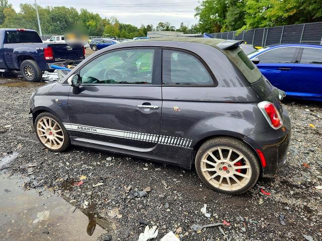 Фото 2 с аукциона – 2015 FIAT 500 с VIN 3C3CFFJH6FT652334