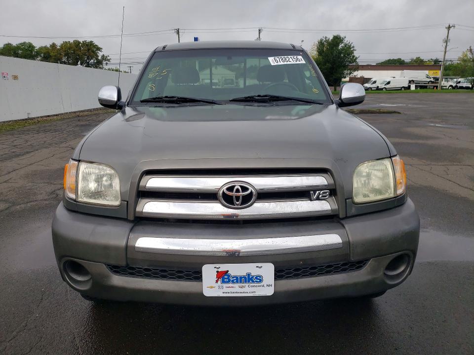 Photo 5 from auction – 2004 TOYOTA TUNDRA with VIN 5TBKT44114S446504