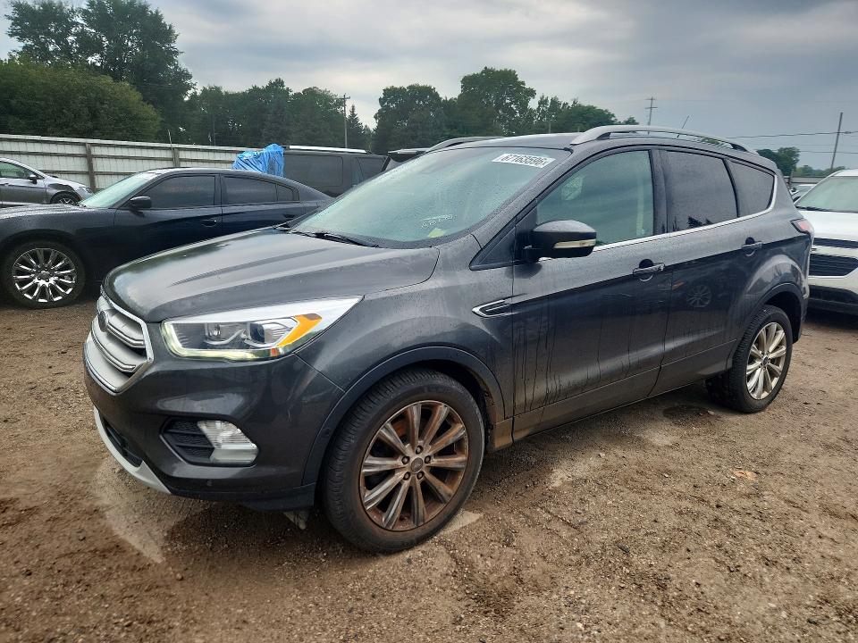 FORD ESCAPE 2018 with VIN 1FMCU9J94JUC04065 - Photo from auction