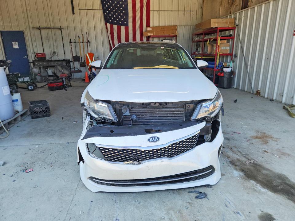 Photo 5 from auction – 2018 KIA OPTIMA with VIN 5XXGT4L31JG190250
