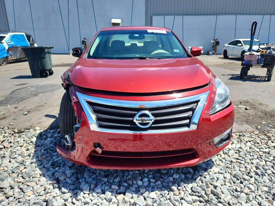 Снимка 5 от търг – 2015 NISSAN ALTIMA с VIN 1N4AL3AP0FC589752