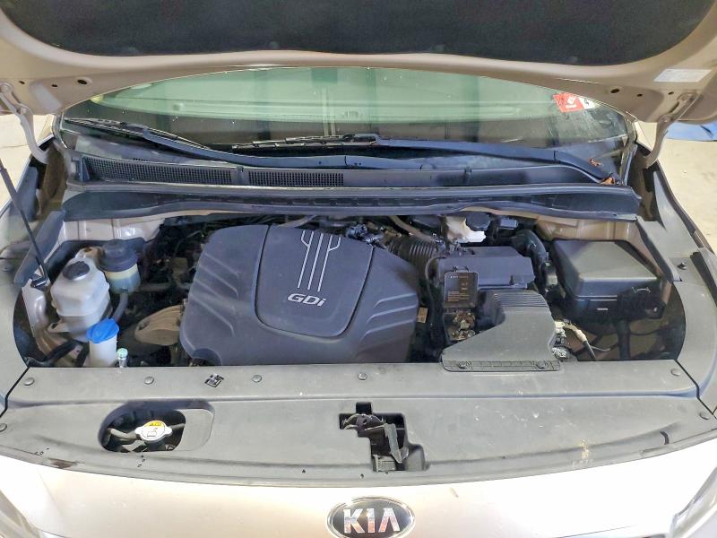 Photo 12 from auction – 2015 KIA SEDONA with VIN KNDMC5C17F6023078