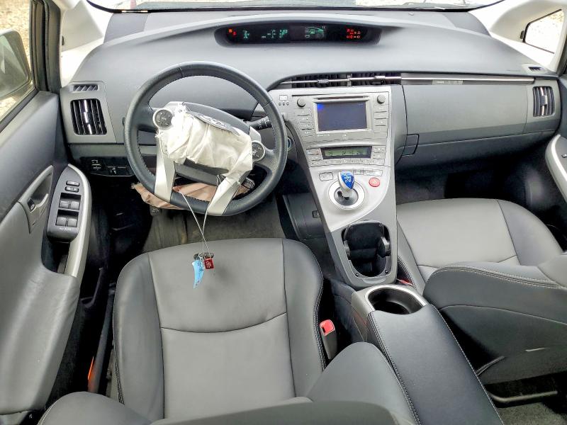 Фото 8 с аукциона – 2012 TOYOTA PRIUS с VIN JTDKN3DU6C5454267