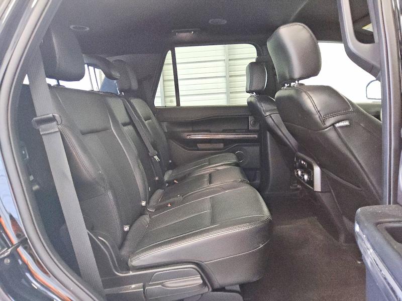 Photo 11 from auction – 2018 FORD EXPEDITION with VIN 1FMJU1HT6JEA27345