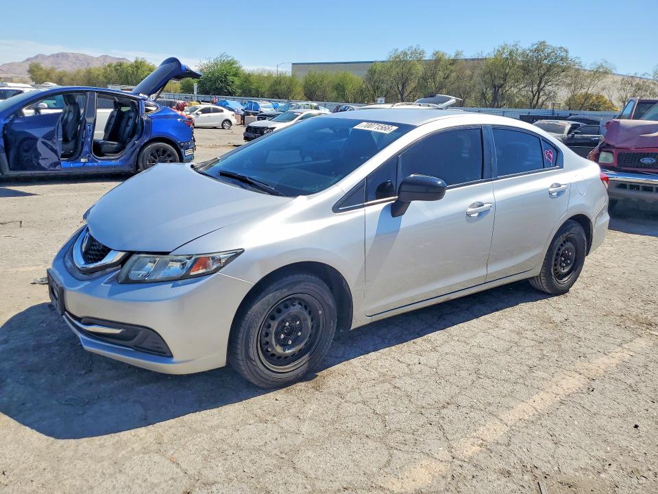 HONDA CIVIC 2015 с VIN 2HGFB2F56FH557794 - Снимка от търг