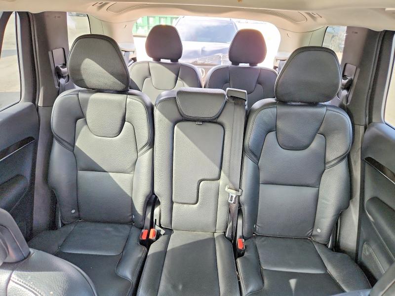 Photo 10 from auction – 2017 VOLVO XC90 with VIN YV4A22PK9H1169924