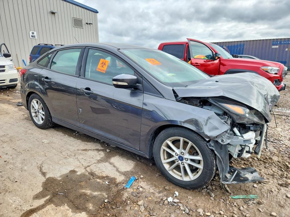Photo 4 from auction – 2016 FORD FOCUS with VIN 1FADP3F24GL397668