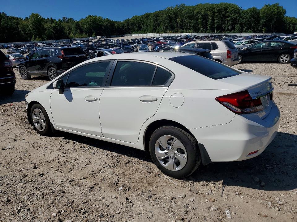 Photo 2 from auction – 2015 HONDA CIVIC with VIN 19XFB2F57FE067200