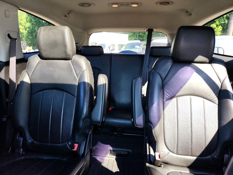 Photo 10 from auction – 2011 BUICK ENCLAVE with VIN 5GAKVBED6BJ145219