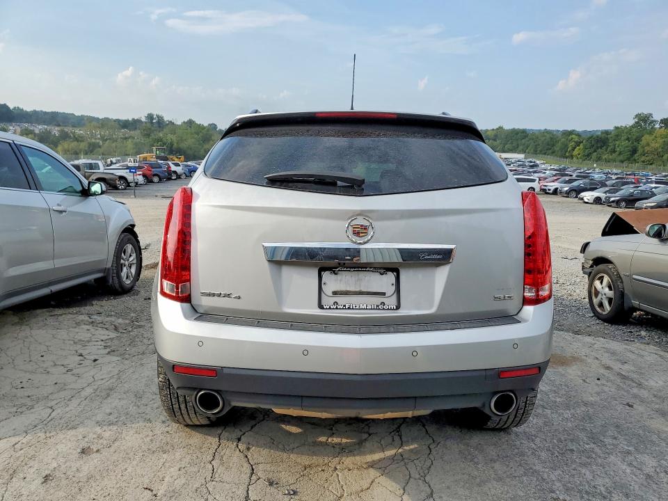 Zdjęcie 6 z aukcji – 2015 CADILLAC SRX z VIN 3GYFNFE32FS595334
