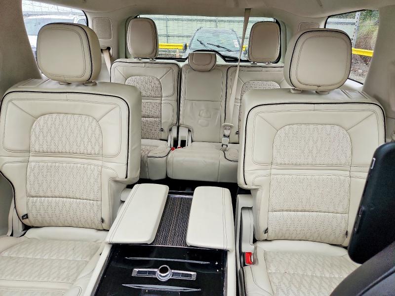 صورة رقم 10 من المزاد - 2018 LINCOLN NAVIGATOR مع VIN 5LMJJ2TT3JEL06660