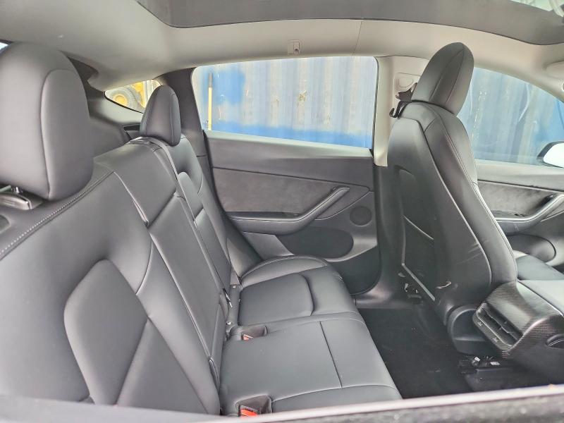 Photo 10 from auction – 2022 TESLA MODEL Y with VIN 7SAYGDEE1NF345205