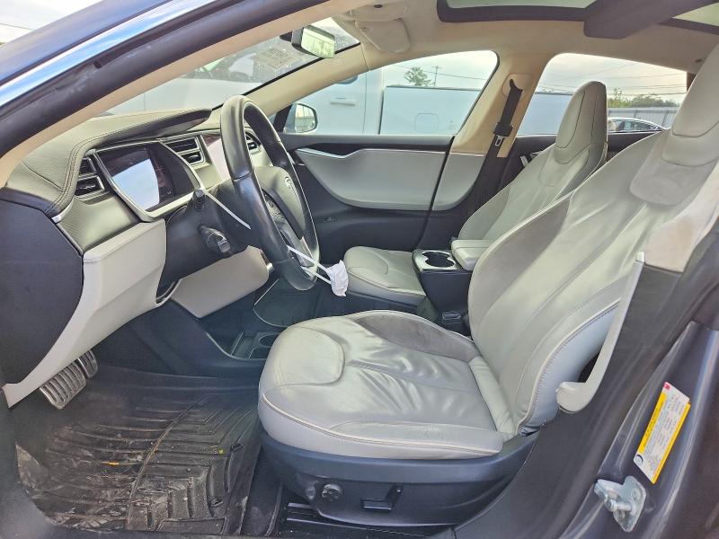 Снимка 7 от търг – 2013 TESLA MODEL S с VIN 5YJSA1DP2DFP16036