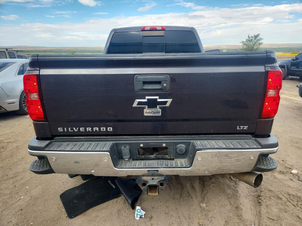 Photo 6 from auction – 2016 CHEVROLET SILVERADO with VIN 1GC1KWE80GF193077